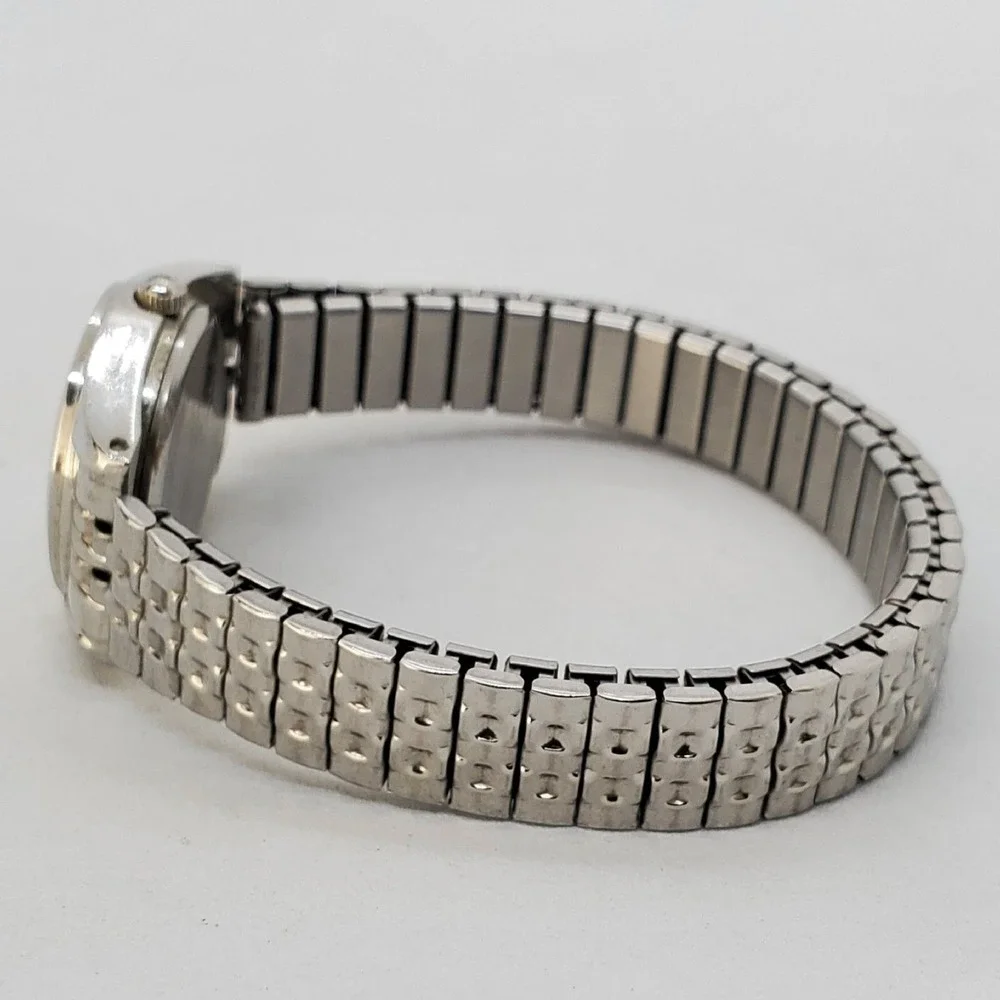 Women's‎ Watch 25MM Blue Dial Gray Expandable Band 6.5